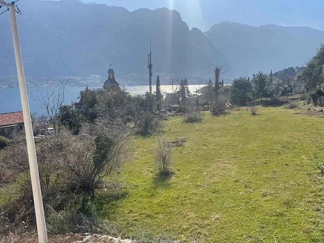 Baugrundstück in Prčanj mit Meerblick — photo 4